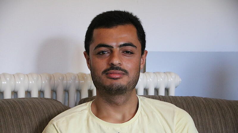 Abdelrahim Aleleiwi kommt aus Aleppo und arbeitet in N&uuml;rnberg als Netzwerktechniker. Er hat uns erz&auml;hlt, wie die Gemeinde Schwarzach ihm geholfen hat und warum er den weiten Weg aus Syrien nach Europa zu Fu&szlig; auf sich genommen hat.