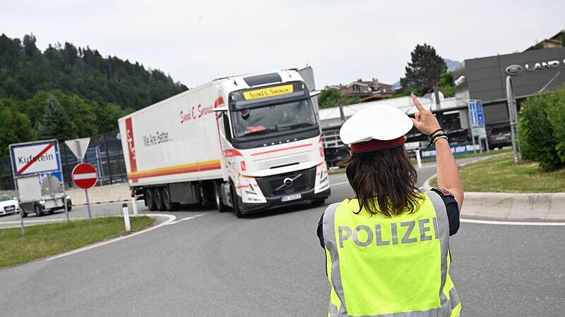 Demo auf Brennerautobahn - &Ouml;sterreich