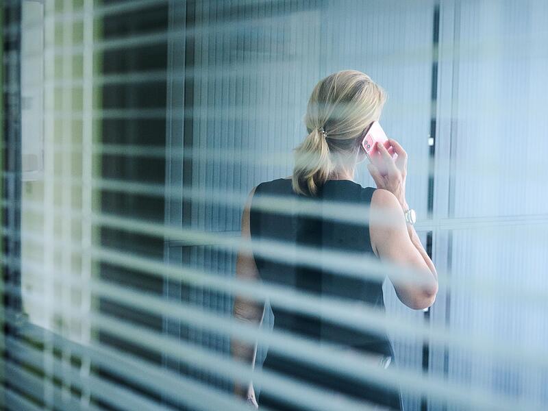 Seit 2016 gibt es eine Frauenquote f&uuml;r gro&szlig;e Unternehmen.