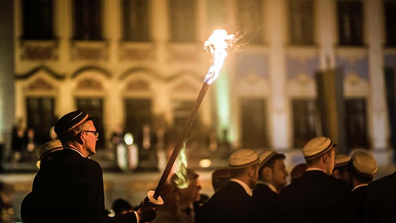 Der Fackelzug ist der umstrittenste Programmpunkt beim Pfingstkongress des Coburger Convents.