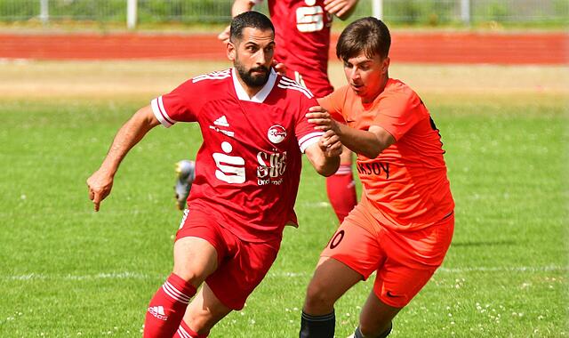 Der Ex-Ebersdorfer Tayfun Özdemir überzeugte in seiner ersten Partie für den FC Coburg Der Ex-Ebersdorfer Tayfun Özdemir überzeugte in seiner ersten Partie für den FC Coburg