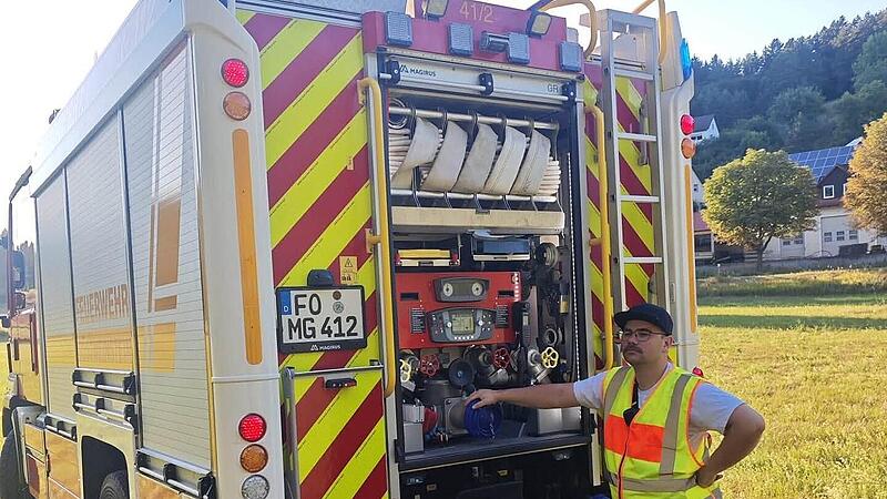 Feuerwehr Gößweinstein mit ungewöhnlichem Einsatz: "Natur ruft um Hilfe" Feuerwehr Gößweinstein mit ungewöhnlichem Einsatz: "Natur ruft um Hilfe"
