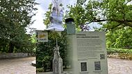 1926 wurde das Ehrenmal im Coburger Hofgarten errichtet. 99 Jahre später gibt es jetzt eine „historische Einordnung“ der Skulpturengruppe.