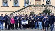 Der Musikverein M&uuml;hlendorf freut sich &uuml;ber die eingespielte Summe.