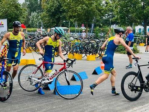 Das Männer-Team des SSV Forchheim beim Start des 20-Kilometer-Radrennens.Forchheim & Fränkische Schweiz