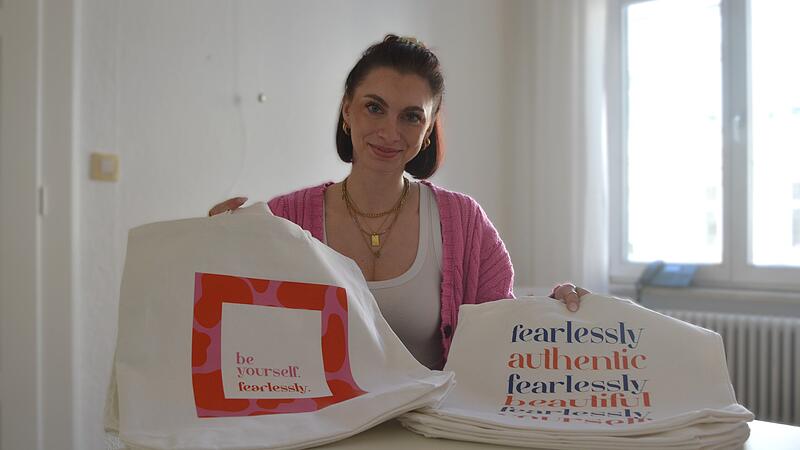 Die Bambergerin Christina Schneider hat sich dank der Beratungsstelle Notruf bei sexualisierter Gewalt aus einer toxischen Beziehung befreit. Am Weltfrauentag will sie mit ihren selbst designten Taschen anderen Betroffenen Mut machen.