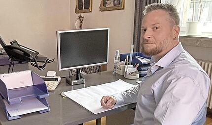 Der k&uuml;nftige B&uuml;rgermeister von Eltmann, Daniel Purkert: Dieser Tage immer auf dem Sprung und in Vorbereitungsgespr&auml;chen auf sein neues Amt als Stadtoberhaupt.