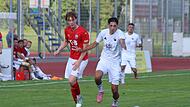 Der Coburger Lucas Jacob (rechts) im Hinspiel gegen den ASV Cham. Der Coburger Lucas Jacob (rechts) im Hinspiel gegen den ASV Cham.