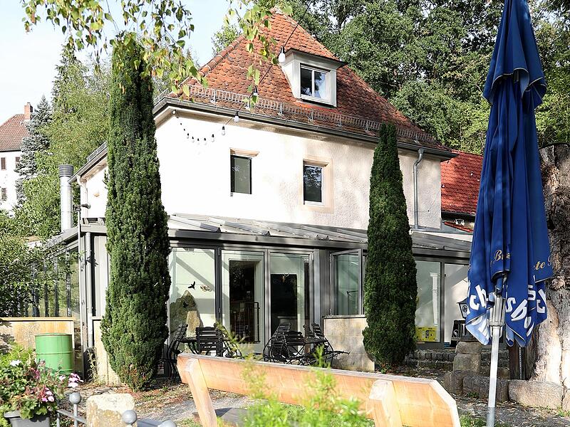 Im Kauernburger "Schlössla" bewirtet in den nächsten Monaten das "Pachtwork"-Team seine Gäste. Klaus Rössner Im Kauernburger "Schlössla" bewirtet in den nächsten Monaten das "Pachtwork"-Team seine Gäste. Klaus Rössner