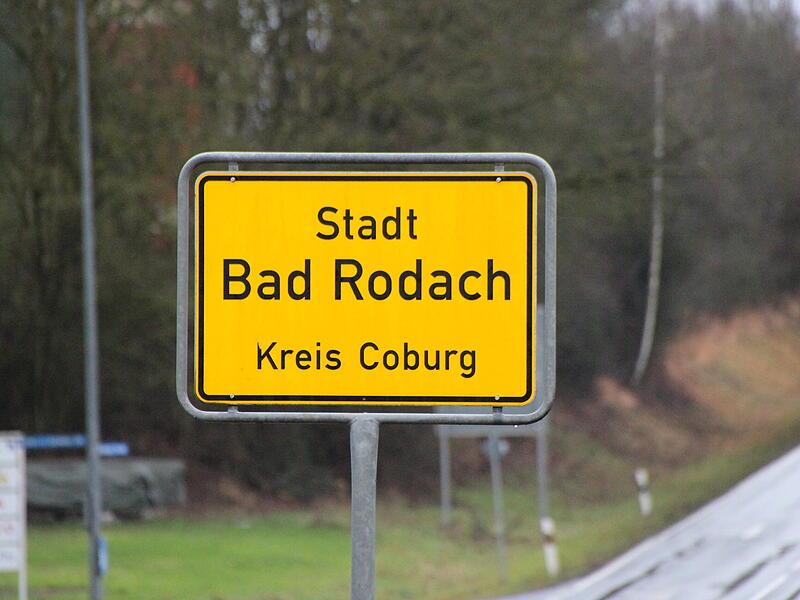 Stadt Bad Rodach - Kreis Coburg - Ortsschild - frontal