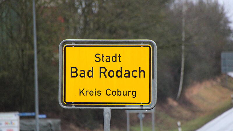 Stadt Bad Rodach - Kreis Coburg - Ortsschild - frontal