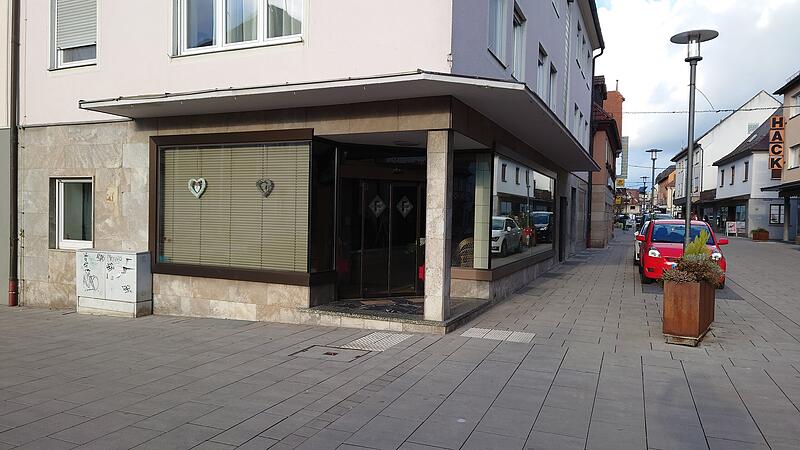 Die Metzgerei-Filiale der Familie Brunner am H&ouml;chstadter Marktplatz hat ihre Pforten jetzt endg&uuml;ltig geschlossen.