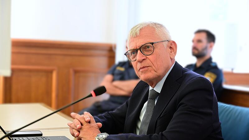 Landgericht Bamberg Kindesmissbrauch eigener Sohn Haßberge Der psychiatrische Sachverständige Prof. Dr. Hans-Peter Volz aus Würzburg soll ein Gutachten erstatten.