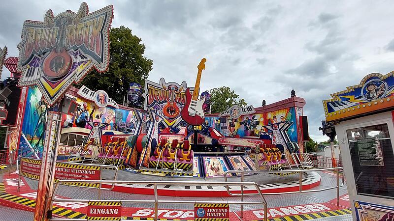 Das Fahrgeschäft Devil Rock. Das Fahrgeschäft Devil Rock.