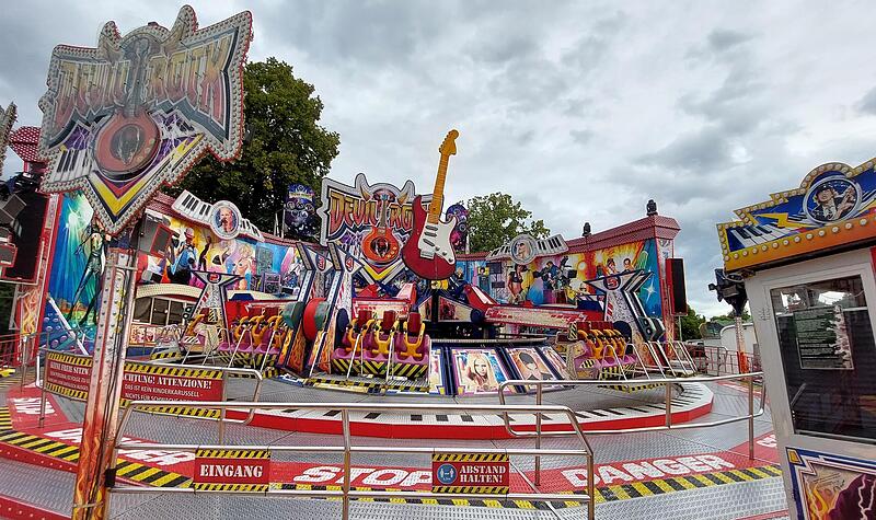 Das Fahrgeschäft Devil Rock.
