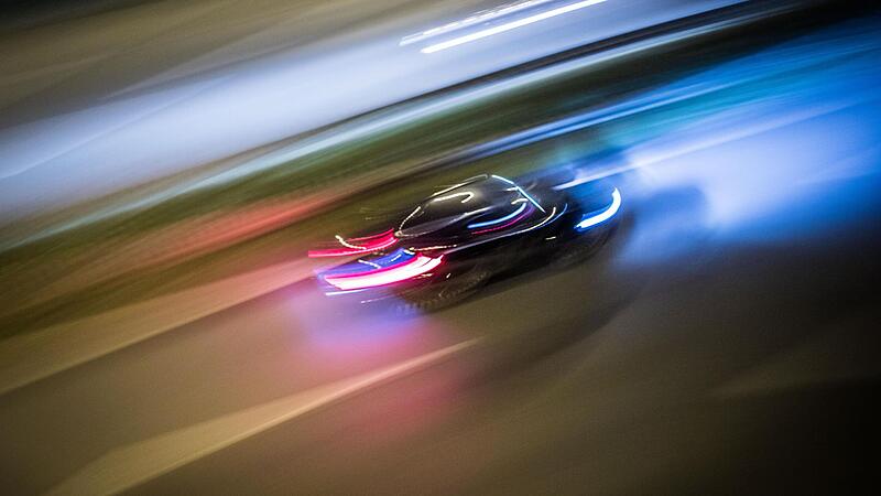 Wegen einer lebensgef&auml;hrlichen Verfolgungsjagd mit der Polizei muss sich ein 32-J&auml;hriger aus dem Landkreis Kronach vor Gericht verantworten.