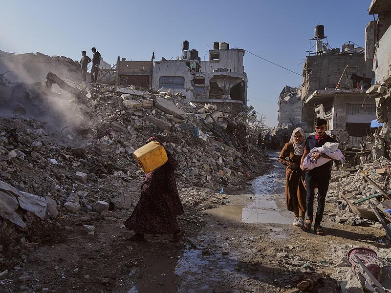 Von Gaza sind nur noch Ruinen übrig. Wann und wie mit dem Wiederaufbau begonnen wird, steht noch in den Sternen.