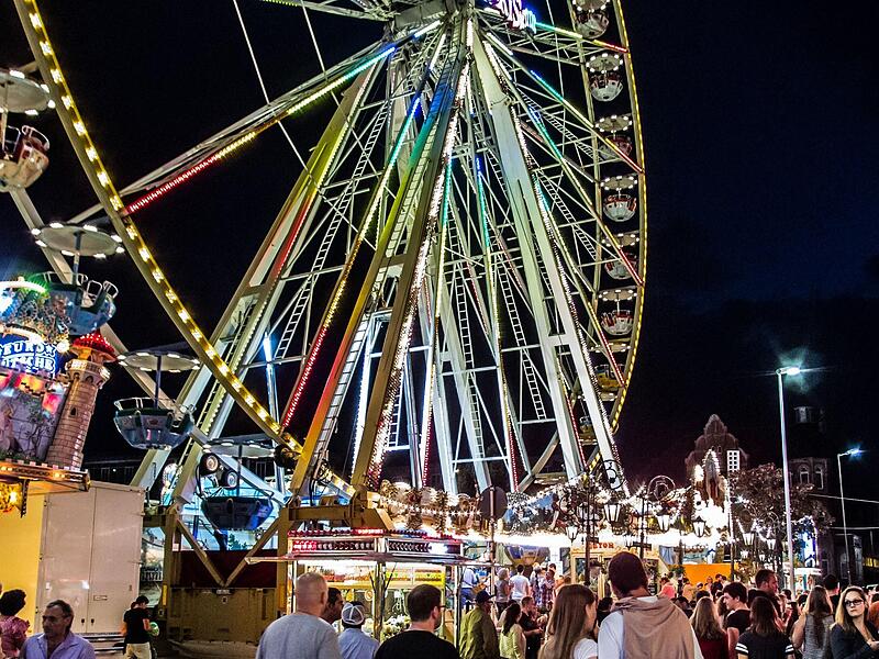 Das Vogelschießen ist das mit Abstand älteste Fest in Coburg. Das Vogelschießen ist das mit Abstand älteste Fest in Coburg.