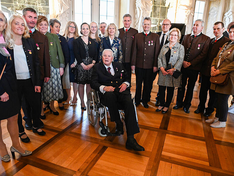 Gro&szlig;er Empfang in Coburg: Mehr als 200 geladene G&auml;ste gratulierten Andreas Prinz von Sachsen-Coburg und Gotha zum 80. Geburtstag.