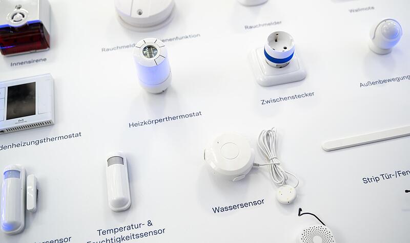 Mit einem Smart-Home-System lassen sich Heizung, Licht und Sicherheit bequem steuern. Aber all das kostet Datenvolumen.