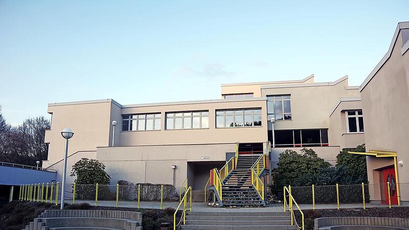 Die Digitalisierung an der Ludwigsst&auml;dter Schule ist nicht zu Ende. Der Stadtrat beschloss weitere Investitionen.