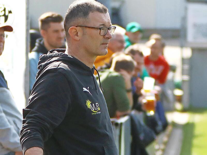 Der Trainer der Neudrossenfelder Bayernliga-Reserve, Matthias Nagel, steht künftig nicht mehr am Spielfeldrand. Der Verein hat sich vom Coach getrennt.
