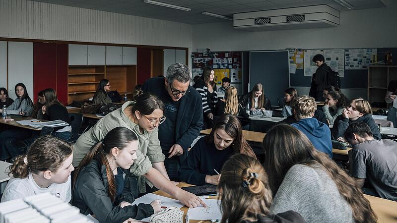 Auch das Verpackungsdesign muss passen: Hier im Workshop mit Andreas Schobert und Rebecca Pfiffer.