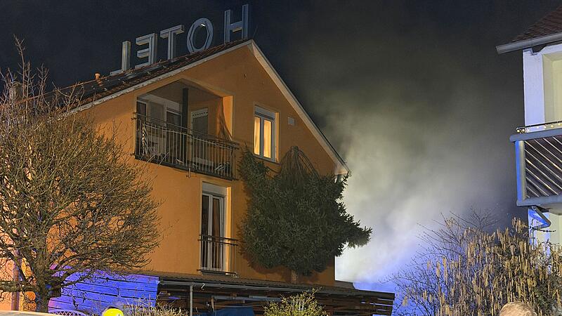Brand HeßdorfBrand Heßdorf Im Keller eines Hotels in Heßdorf hat es am Donnerstagabend gebrannt.