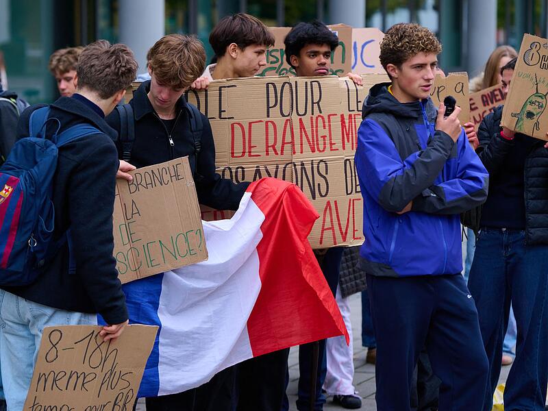 Sch&uuml;ler protestieren in M&uuml;nchen f&uuml;r bessere Bildung