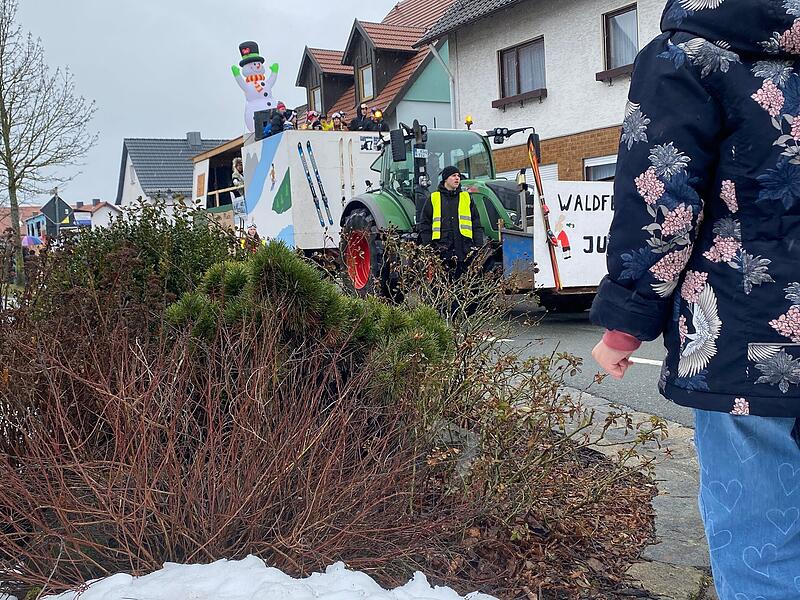 Faschingsumzug in Gef&auml;ll am 17. Februar 2026Faschingsumzug in Gef&auml;ll am 17. Februar 2026