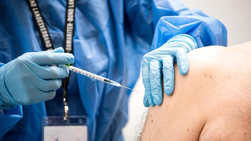 Ein neuer Booster verspricht einen besseren Schutz gegen das Virus. Ein neuer Booster verspricht einen besseren Schutz gegen das Virus.