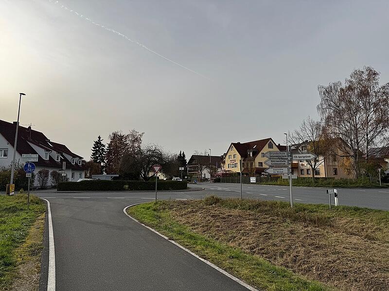 Vielleicht nicht gerade der Highway to Hell, aber für Radfahrer gefährlich: die Hauptstraße in Großenseebach.