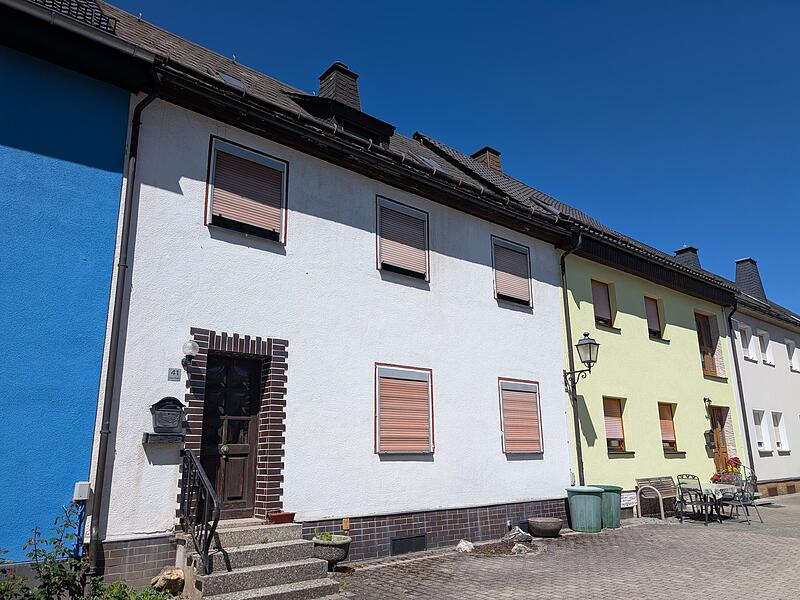 Zwangsversteigerung im Juni: Zwei Schn&auml;ppchen-Immobilien aus Kronach