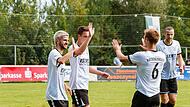 Beim 6:0-Sieg über Altenplos durften die Katschenreuther (von links) Dorian Carl, Tom Haas und Hannes Michel noch reichlich Tore bejubeln. In den vergangenen beiden Spielen ging der VfR jedoch leer aus und will nun in Waldershof punkten.