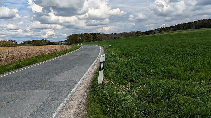 Auf diesem Grundst&uuml;ck zwischen Neuhaus und Heppst&auml;dt soll ein Wellnesshotel entstehen. Doch noch kursieren zum Bauprojekt viele Ger&uuml;chte.