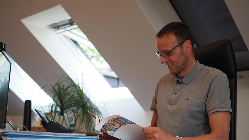 Im April wurde Torsten Dohnalek zum neuen B&uuml;rgermeister von D&ouml;rfles Esbach gew&auml;hlt. Sein Vorg&auml;nger Udo D&ouml;hler war aus gesundheitlichen Gr&uuml;nden  fr&uuml;hzeitig zur&uuml;ckgetreten.  Die B&uuml;rgermeisterwahl war in der Gemeinde seit 2005 au&szlig;er Takt und wird nun...