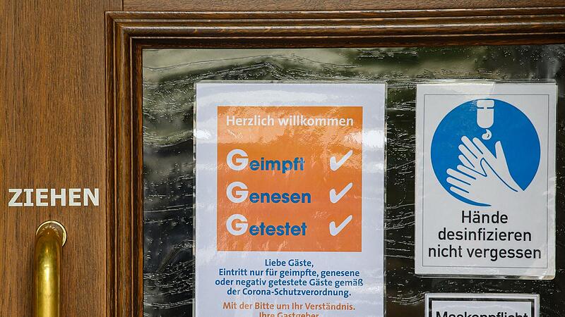 Wenn in Bayern die Krankenhaus-Ampel  auf rot umschl&auml;gt, dann greift die 3G-Regelung am Arbeitsplatz.