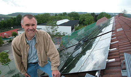 Stadt Coburg: Photovoltaik von der Pestalozzischule muss weg Stadt Coburg: Photovoltaik von der Pestalozzischule muss weg
