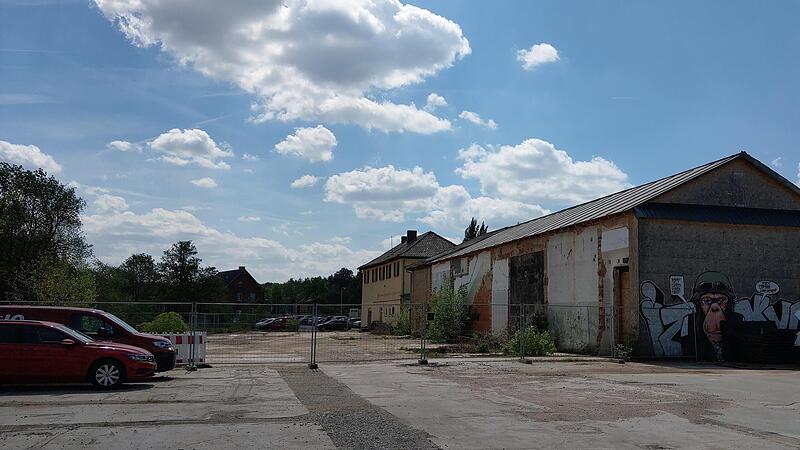 Die Hochschule Coburg w&uuml;rde gerne weitere Fl&auml;chen auf dem ehemaligen Schlachthofgel&auml;nde belegen. Die Stadt ist bereit die Fl&auml;chen zu verkaufen allerdings muss der Freistaat Bayern die Neubauten finanzieren.