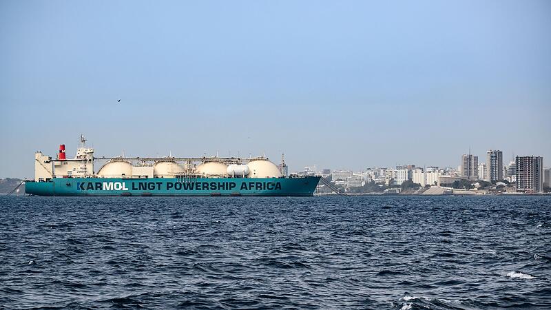 LNG-Tanker im Senegal