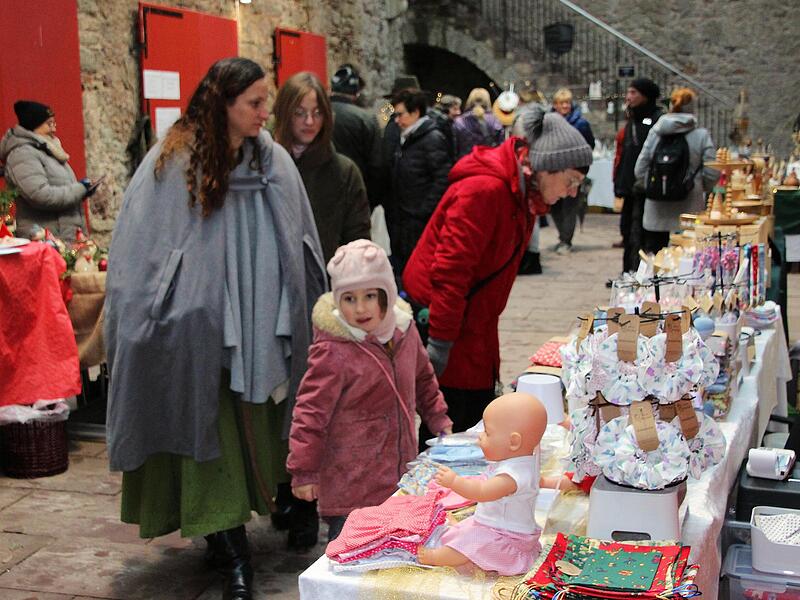 Den Weihnachtsmarkt auf der Trimburg wird es heuer nicht geben. Der Besucheransturm im vergangenen Jahr rief die Behörden auf den Plan, die ein Sicherheitskonzept fordern, das derzeit entwickelt wird.