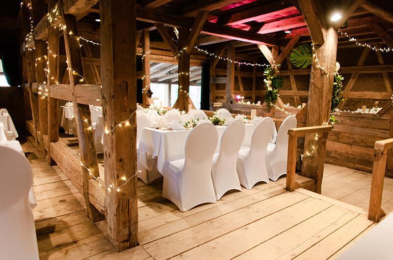 Vorbereitet f&uuml;r Hochzeiten pr&auml;sentiert sich der Wiesent-Garten.Forchheim & Fr&auml;nkische Schweiz