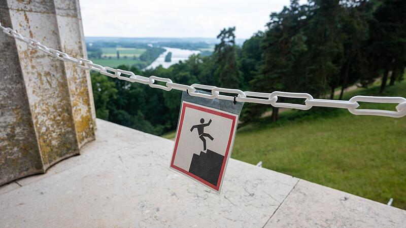 Absperrungen an der Walhalla