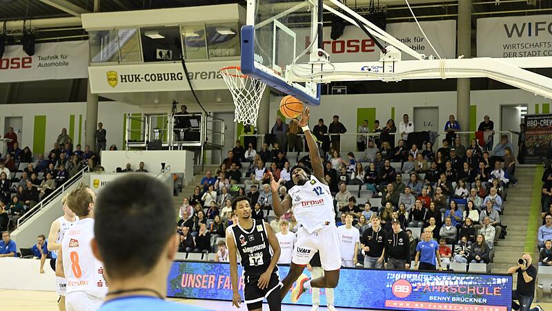 _HLX1095 HL BBC Coburg gegen Hessing Leitershofen Dylan Fasoyiro