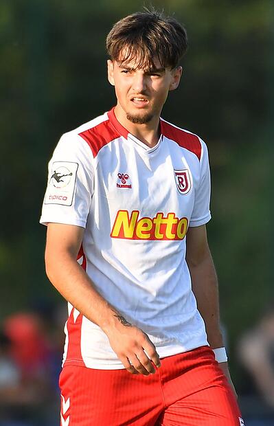 Der gebürtige Coburger Dustin Forkel hat in Regensburg noch einiges an Luft nach oben.