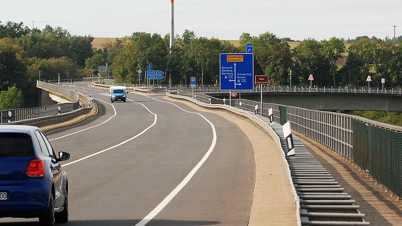 Fahrbahn Fahrbahn