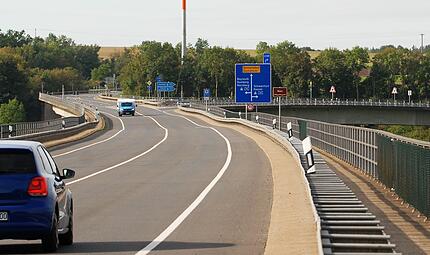 Fahrbahn