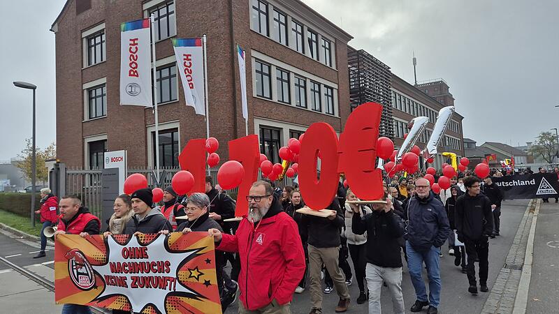 Die Beschäftigten bei Bosch Bamberg haben erfolgreich verhandelt: Der Standort ist bis 2032 gesichert, betriebsbedingte Kündigungen sind ausgeschlossen. Die Beschäftigten bei Bosch Bamberg haben erfolgreich verhandelt: Der Standort ist bis 2032 gesichert, betriebsbedingte Kündigungen sind ausgeschlossen.