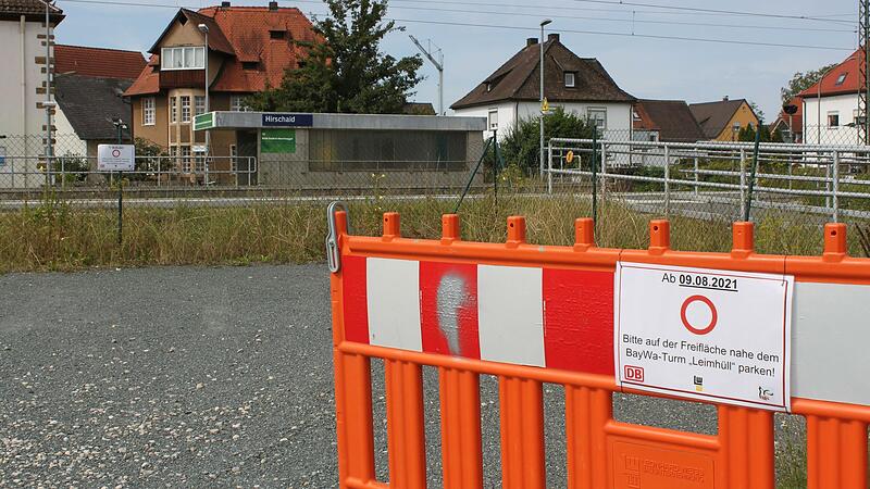 Hier wurde in Hirschaid Platz für die Baustelleneinrichtung am Bahnhof geschaffen.