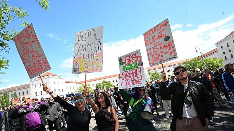 "Krachparade" - Demo für Subkultur "Krachparade" - Demo für Subkultur